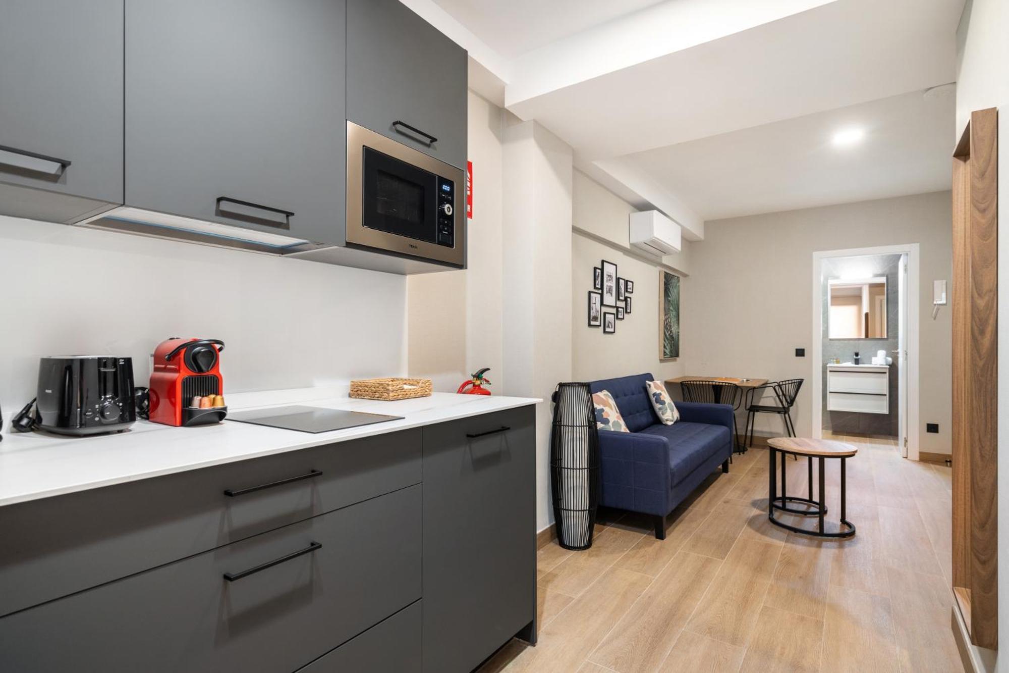 Dobo Madrid Cabrera Apartment Екстериор снимка